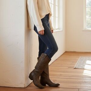 $399 Frye Carson Tab Low Heel Distressed Brown Leather Knee Tall Western Boot